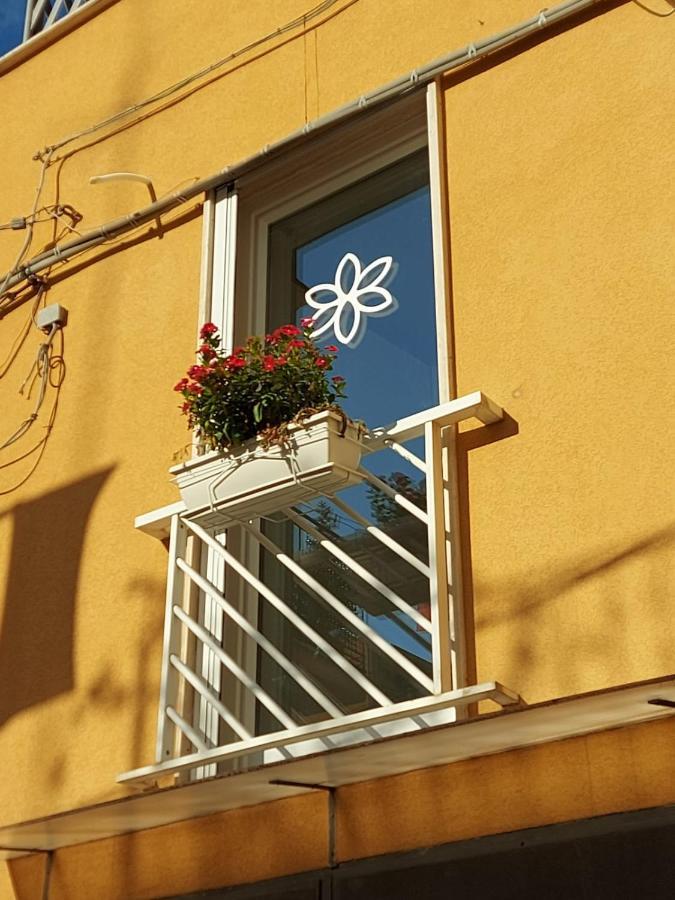 Dimora La Fresia Apartment Massafra Exterior foto